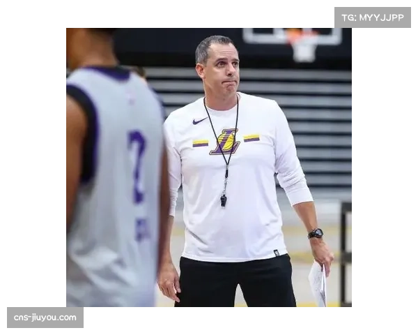 沃格尔回应质疑称湖人夺冠实至名归反驳他队输球找借口言论